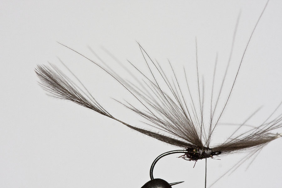 113 TYING THE MIRAGE DRY FLY 3