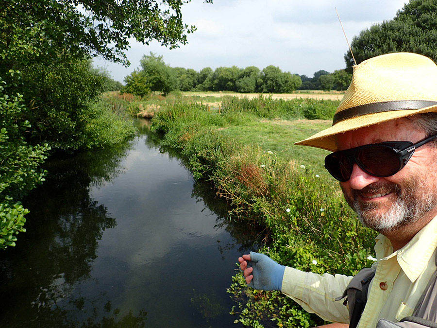 16 CB 3 CB Pointing River Loddon