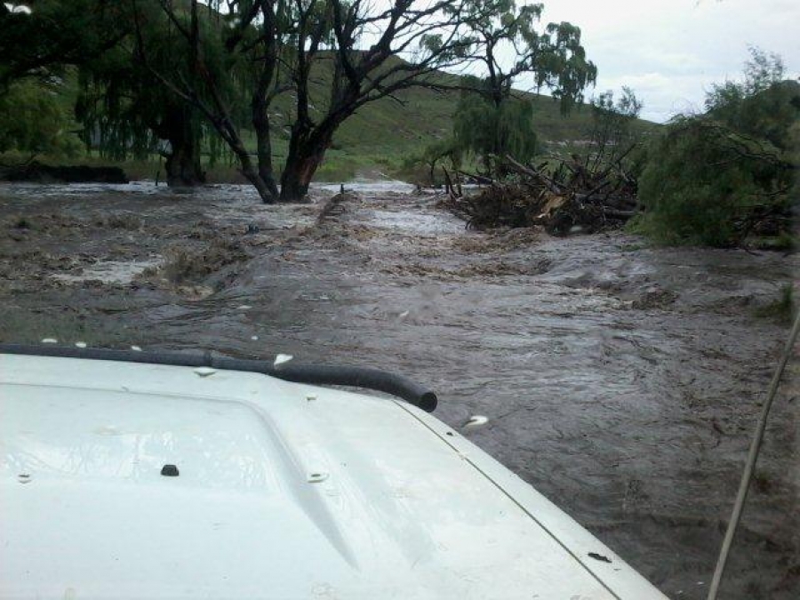 Just how dangerously fast a river can rise. These images and the text from the Bokspruit River