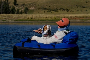 DOGS AND FLY FISHING – Text and images by Tom Sutcliffe