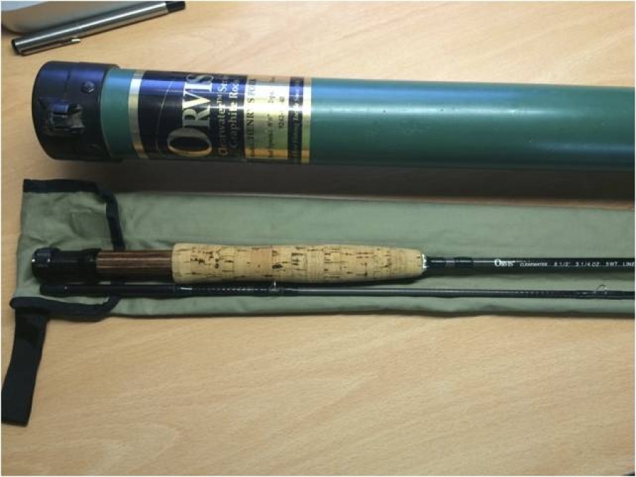 Orvis Clearwater fly rod, British reels and spare spools offered -