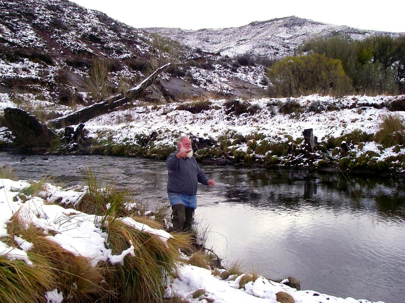 DW_snow_fishing