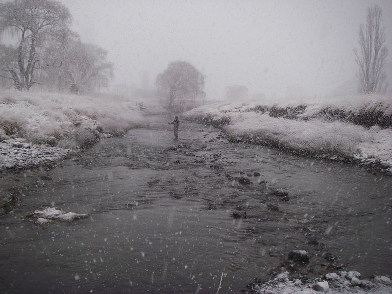 Fly_fishing_Rhodes_snow_7