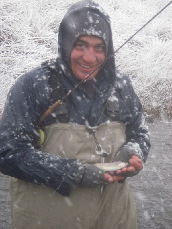 Fly_fishing_Rhodes_snow_8