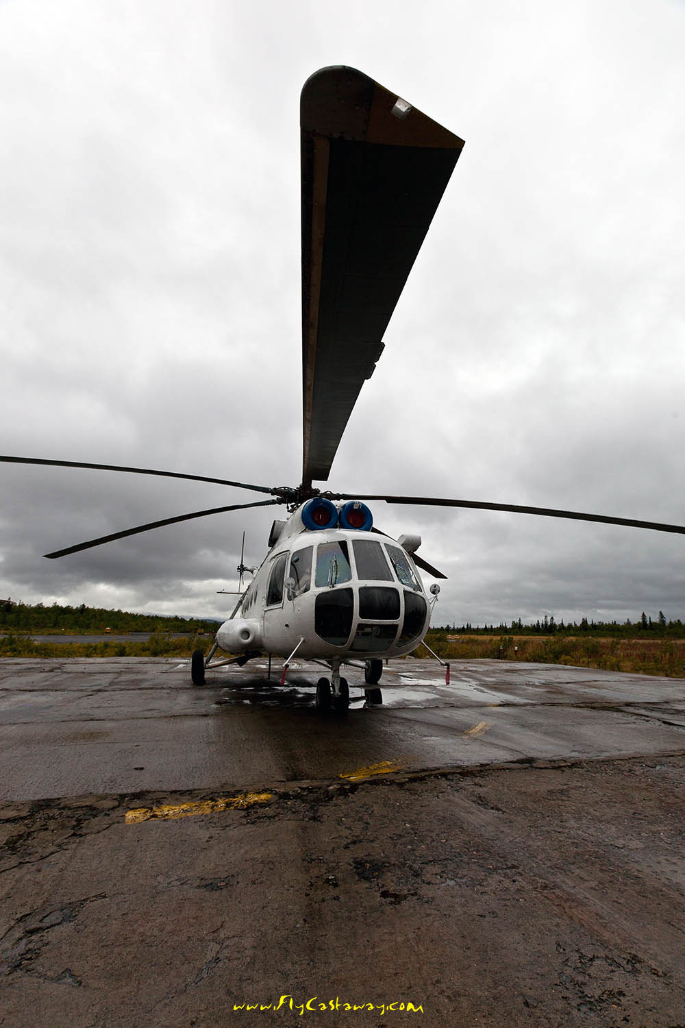 Kola_Peninsula_Russian_salmon_fishing_10