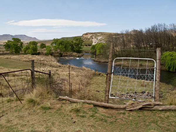 29fencespostsgates